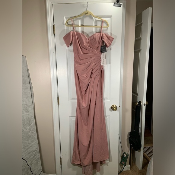 Cinderella Divine Bridesmaids Dress Women's 6 Rose Sweetheart Neckline Slit - Picture 2 of 14